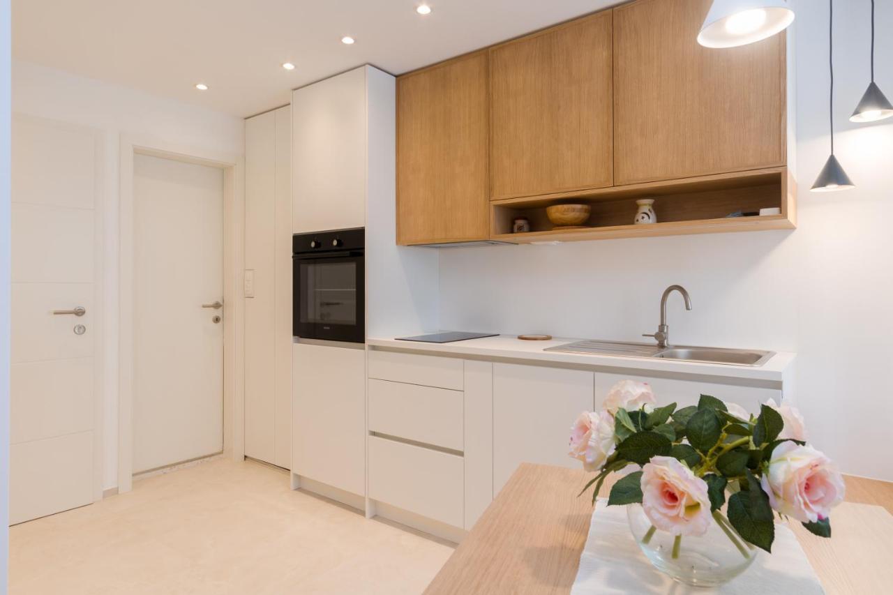 Studio Apartment Tetida by Locap Group Piran Bagian luar foto