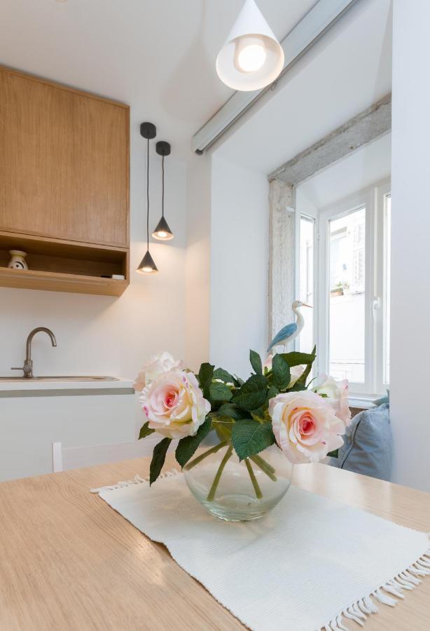 Studio Apartment Tetida by Locap Group Piran Bagian luar foto