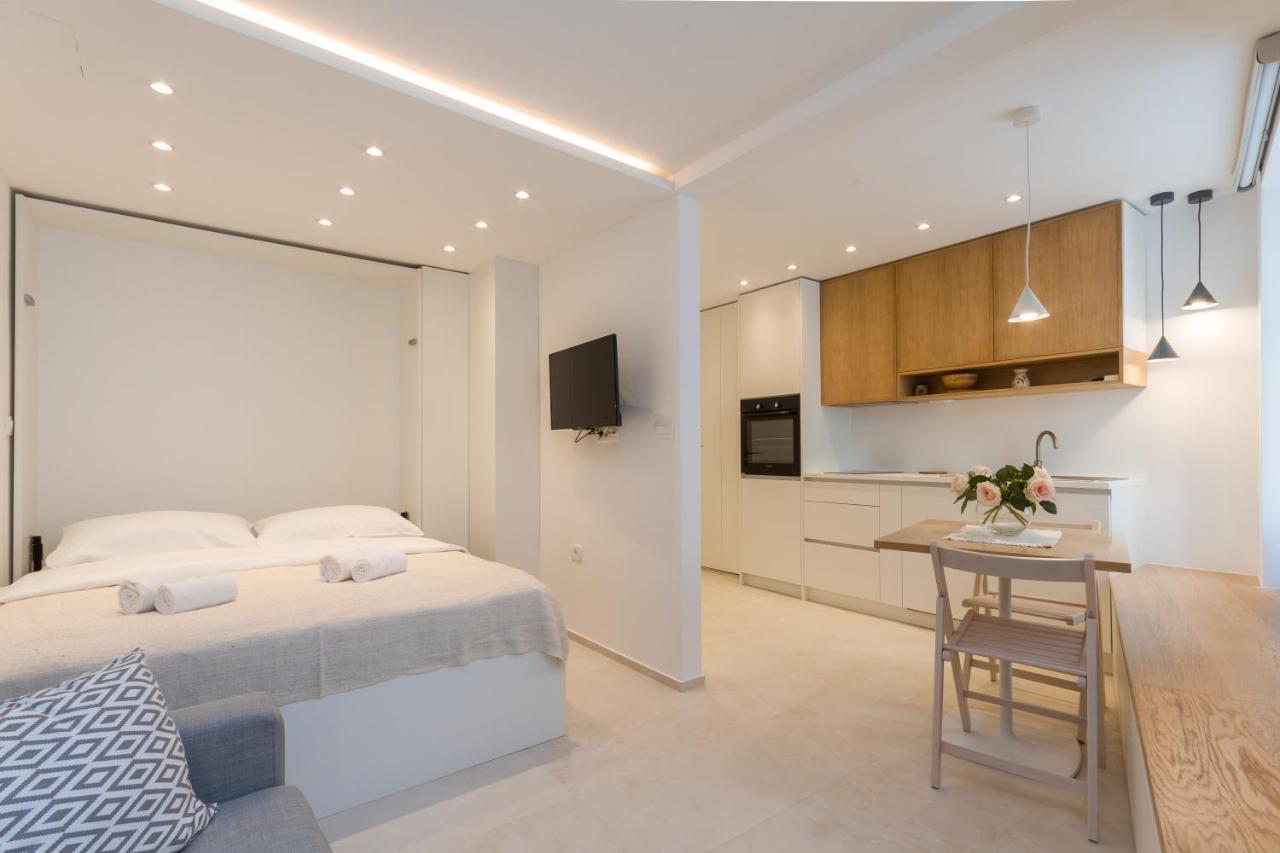 Studio Apartment Tetida by Locap Group Piran Bagian luar foto